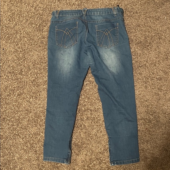 Vintage Liebo Embroidered floral Jeans with zipper bottoms - size 30 - Picture 12 of 12